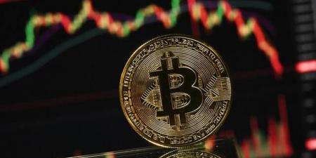 تراجع البيتكوين مع استمرار توترات الشرق الأوسط وشكوك الفائدة الأمريكية