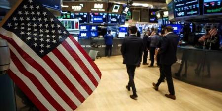 الأسهم العالمية تتجه لانخفاض أسبوعي مع اضطرابات السندات وصعود النفط
