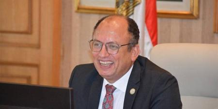 وزير التعليم العالي يكلف الدكتور السيد قنديل بتسيير أعمال رئيس جامعة العاصمة