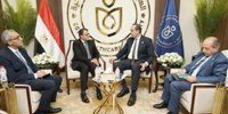 رئيس هيئة الرعاية الصحية يبحث مع مساعد وزير الخارجية تعزيز الشراكات الصحية والاستثمارية في إفريقيا