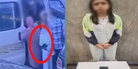 ضبط فتاة سرقت هاتف سيدة لحظة صعودها الميكروباص بالإسكندرية