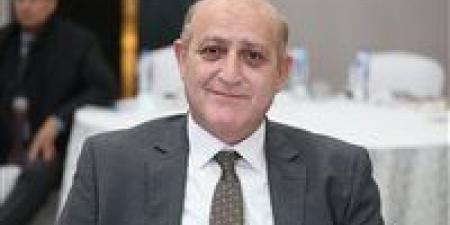 استشاري أطفال: التطعيمات والرضاعة الطبيعية والتغذية أهم أسلحة حماية الأطفال من العدوى
