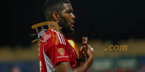 خبر
      في
      الجول
      -
      موديست
      يغيب
      عن
      الأهلي
      أمام
      ميدياما..
      والكشف
      عن
      السبب