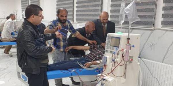 مشفى
القامشلي
الوطني
يضع
قسم
الكلى
الصناعية
بالخدمة
بعد
إعادة
تأهيليه