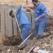 بسبب هبوط أرضي، مياه الفيوم تدفع لمعدات لإصلاح كسر خط الصرف بالسلخانة