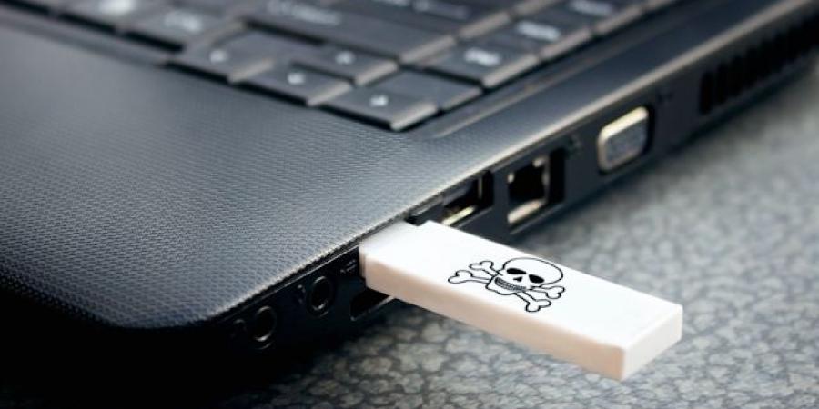 كيفية
حظر
ومنع
استخدام
محركات
أقراص
USB
المحمولة
الخارجية
على
حاسوبك
بنظام
ويندوز
10