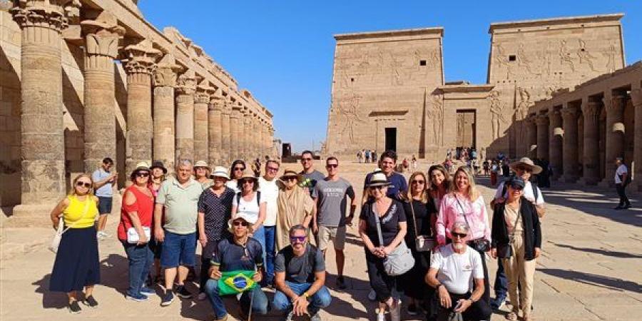 زيارة
      عدد
      من
      ممثلي
      شركات
      السياحة
      البرازيلية
      إلى
      المقصد
      السياحي
      المصري