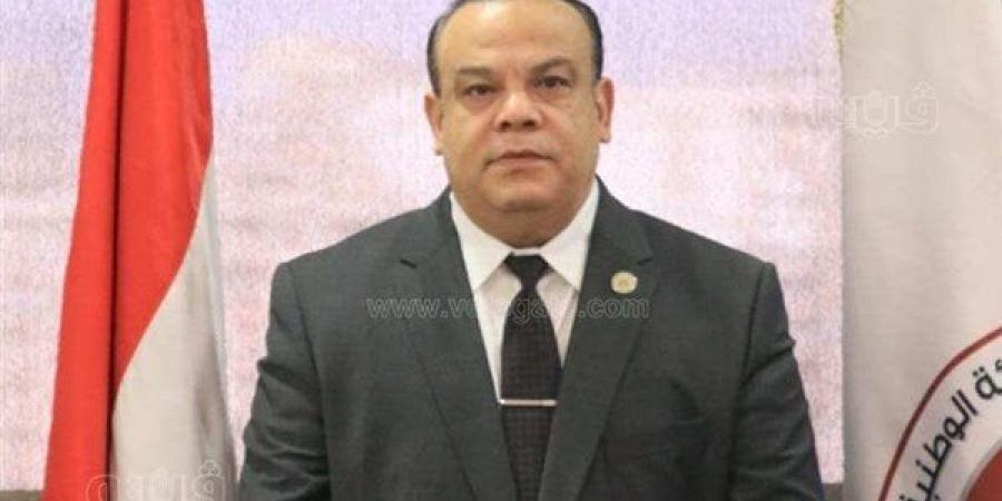هل
      يجوز
      الإدلاء
      بالصوت
      الانتخابي
      خارج
      وداخل
      مصر؟
      الوطنية
      للانتخابات
      تجيب