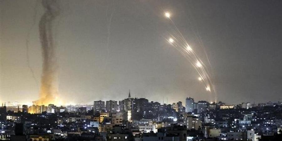رشقات
      صاروخية
      مكثفة
      من
      قطاع
      غزة
      تجاه
      المستوطنات
      الإسرائيلية
