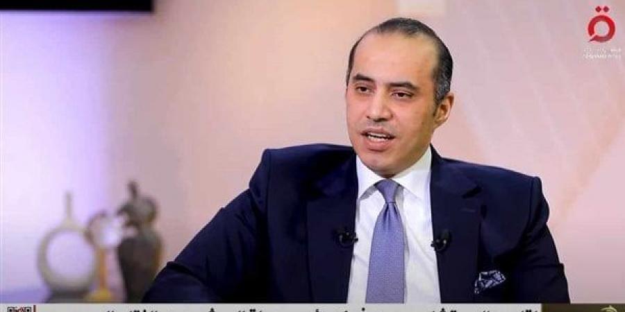 رئيس
      حملة
      السيسي:
      الريس
      "ناجح
      ناجح"
      دعاية
      سلبية
      لا
      نحبها
      (فيديو)