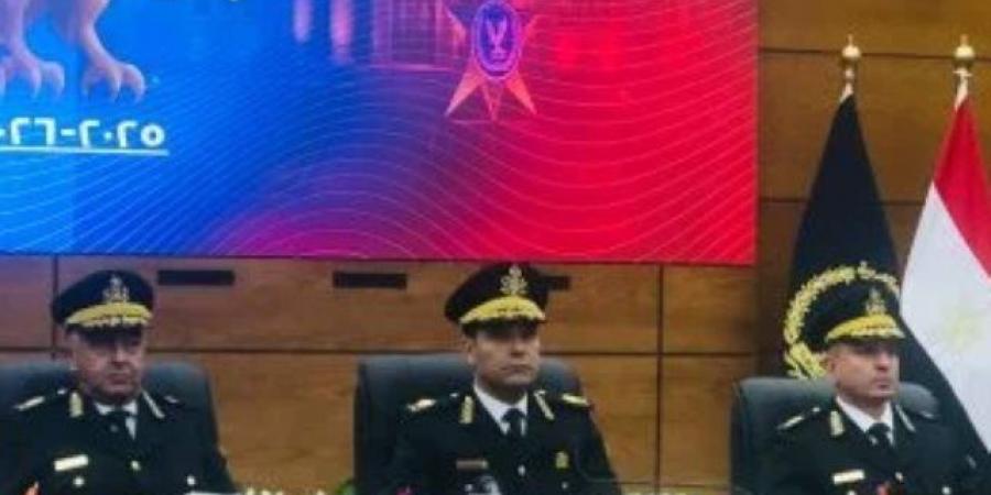 قبول 1550 طالبًا من خريجي الحقوق بأكاديمية الشرطة