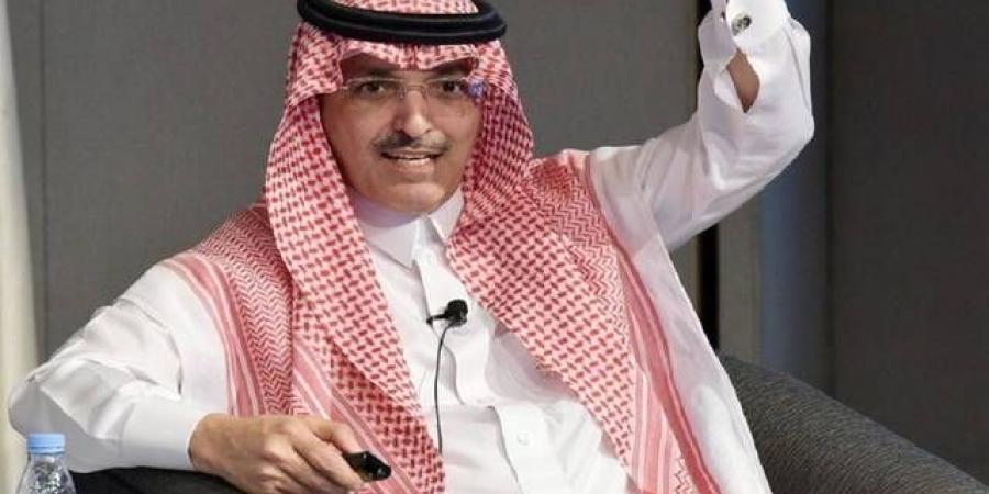 وزير المالية يحدد خمسة قطاعات استراتيجية تقود نمو الاقتصاد السعودي