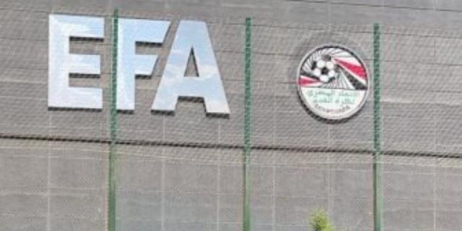اتحاد الكرة يترقب تقارير مباراة الزمالك والحرس وسط أزمة سيارة الإسعاف