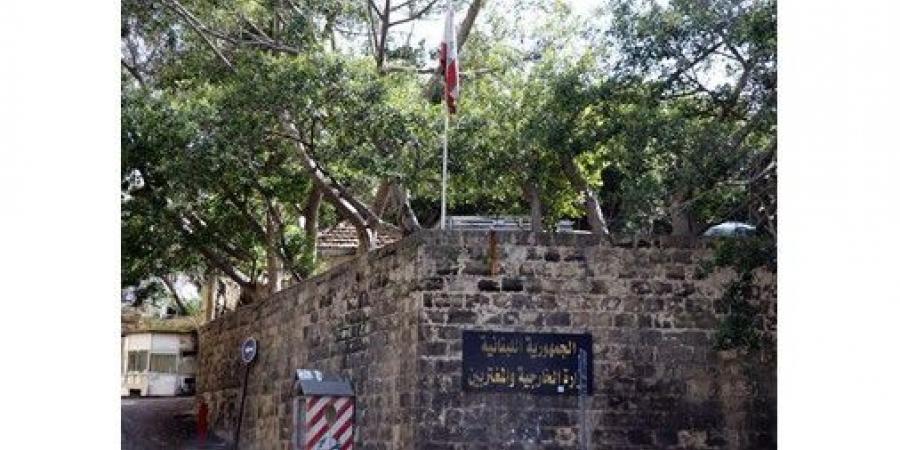 مصادر في «الخارجية» اللبنانية لـ «الأنباء»: السفير الإيراني أصبح زائراً غير شرعي وغير مرغوب فيه ولا عودة عن القرار