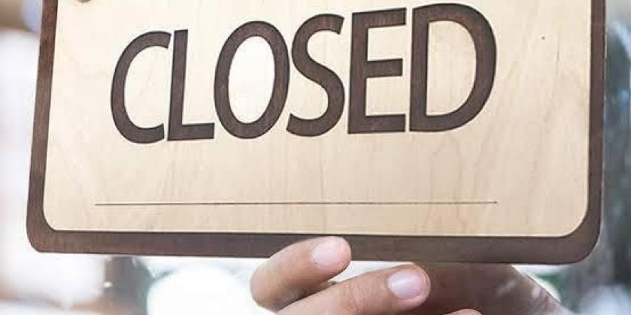 لمدة 4 أيام.. الحكومة المصرية تمدد مواعيد غلق المحلات ساعتين إضافيتين