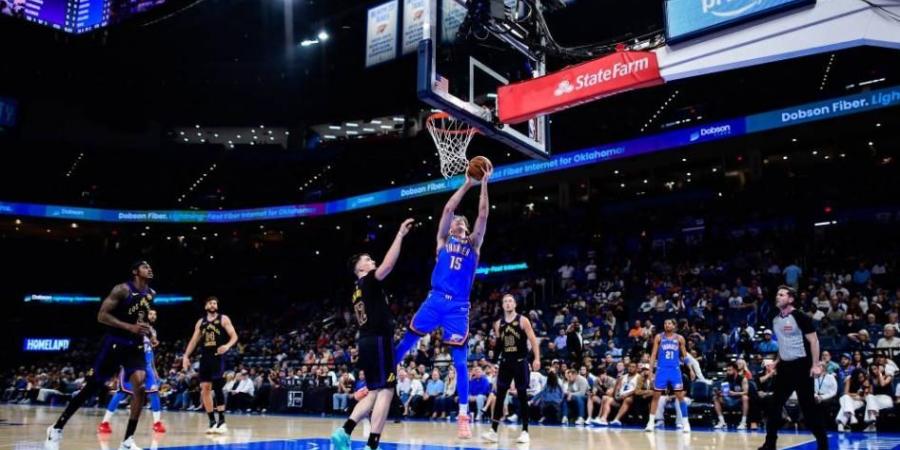 إصابة قوية لدونتشيتش .. ثاندر يهزم ليكرز بفارق 43 نقطة