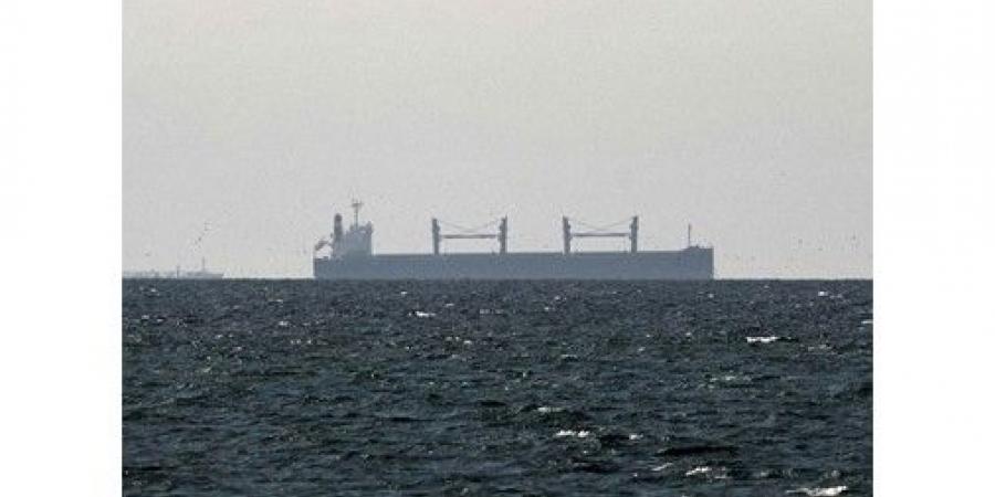 الذهب يقفز لأعلى مستوياته في 3 أسابيع.. والنفط يهبط