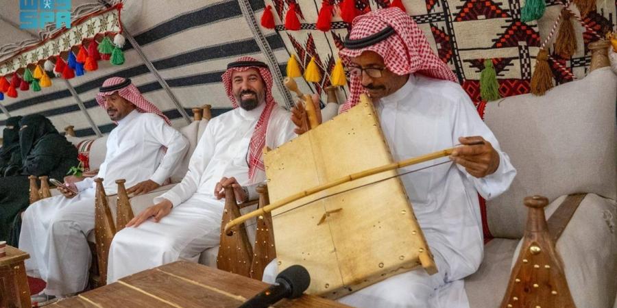 بيت الشعر في ليالي شتاء الجوف.. مضافة المهرجان ومكان لإبراز الفنون الشعبية - ترند نيوز