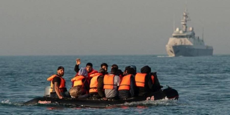 مصرع 4 مهاجرين في فرنسا خلال محاولتهم عبور المانش