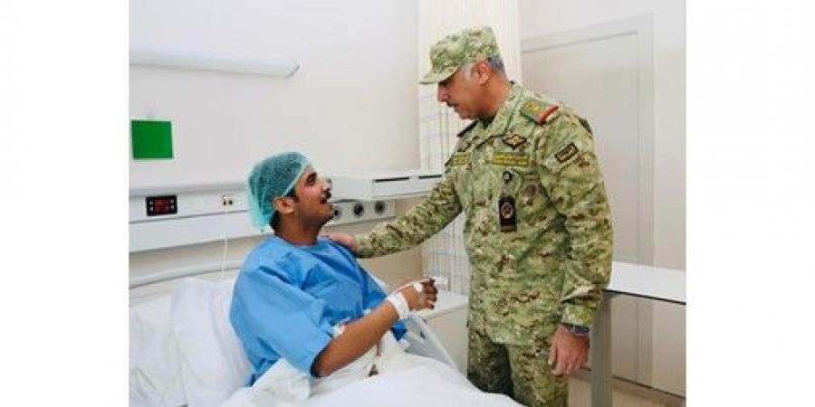 وكيل الحرس الوطني اطمأن على الحالة الصحية للمصابين جراء سقوط مسيّرة معادية