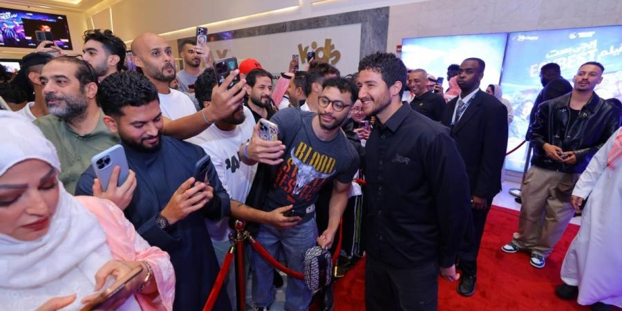 جدة تفتح كواليس قرصنة الإنترنت.. العرض الأول لفيلم «إيجي بست» يضع حقوق الملكية على طاولة النقاش - ترند نيوز