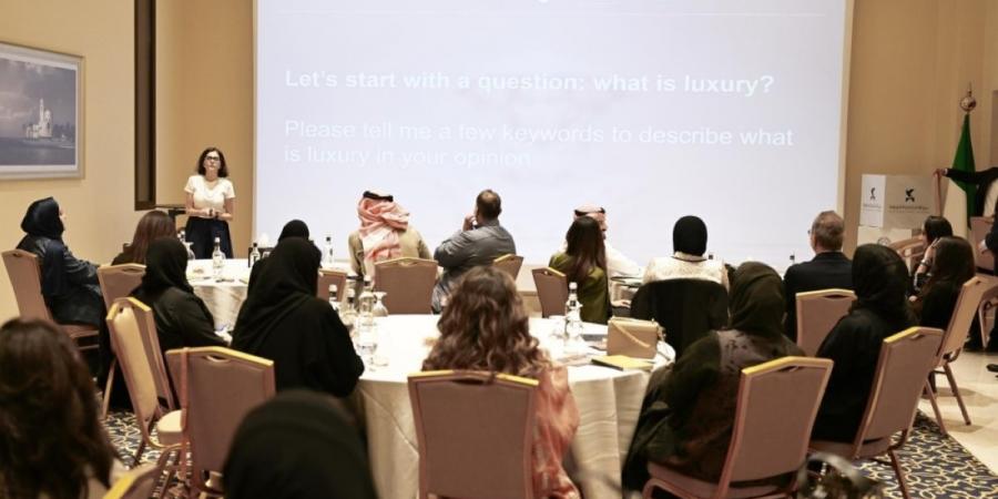 معهد مارانجوني ينقل الحوار العالمي حول تعليم الأزياء إلى جدة - ترند نيوز