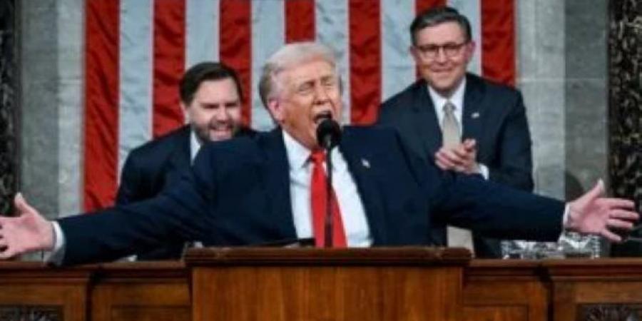 ترامب يعلن السيطرة على سفينة إيرانية حاولت كسر الحصار البحري في خليج عمان