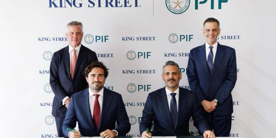 "كينغ ستريت" وصندوق الاستثمارات العامة يوقّعان مذكرة تفاهم لتعزيز فرص الاستثمار في مجال الائتمان الخاص في المملكة العربية السعودية ومنطقة الشرق الأوسط وشمال إفريقيا - ترند نيوز