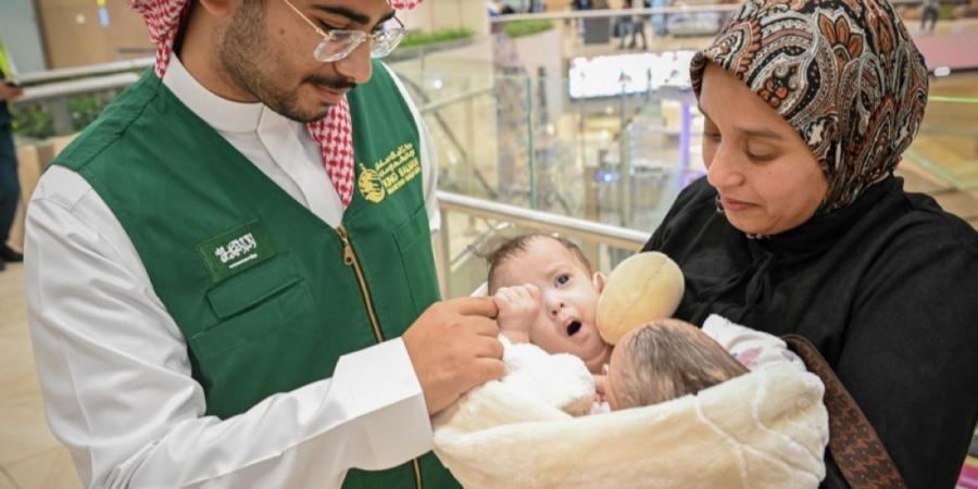 إنفاذا لتوجيهات الملك وولي العهد.. وصول التوأم الملتصق المغربي إلى الرياض - ترند نيوز
