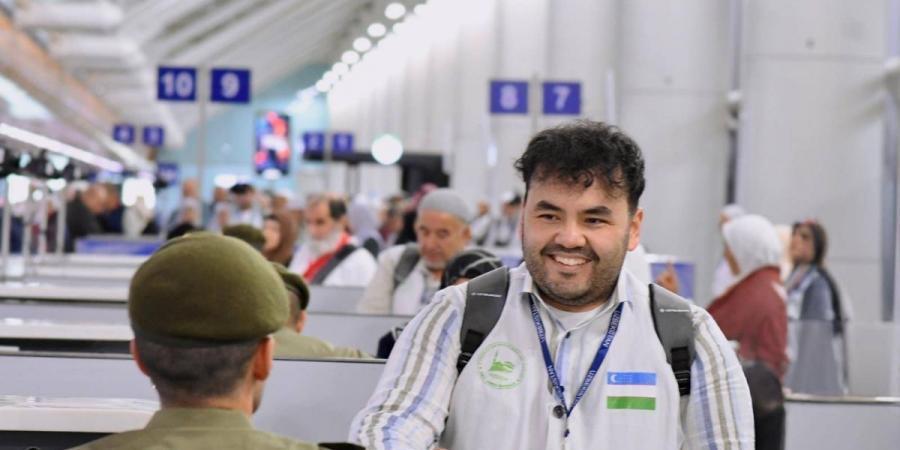 جوازات مطار المدينة تستقبل أولى رحلات ضيوف الرحمن من أوزبكستان - ترند نيوز