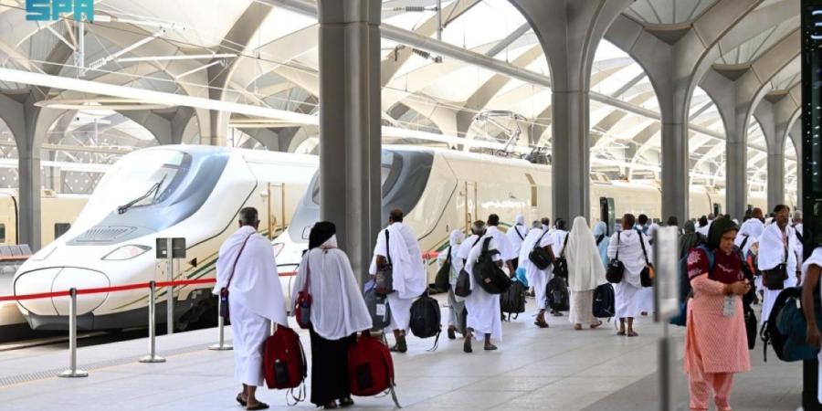 قطار الحرمين السريع بالمدينة المنورة.. 
تكامل لوجستي وتقنيات عالمية لخدمة ضيوف الرحمن - ترند نيوز