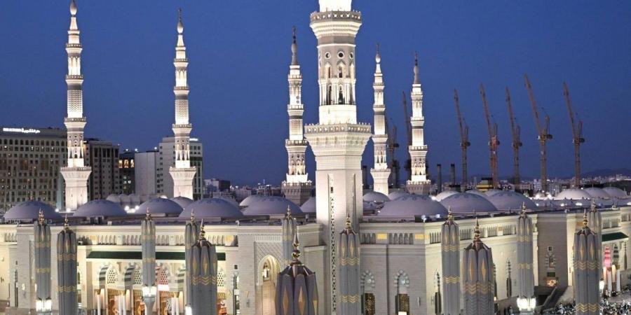 حجاج بيت الله الحرام يشيدون بالخدمات المقدمة لهم في المدينة المنورة - ترند نيوز