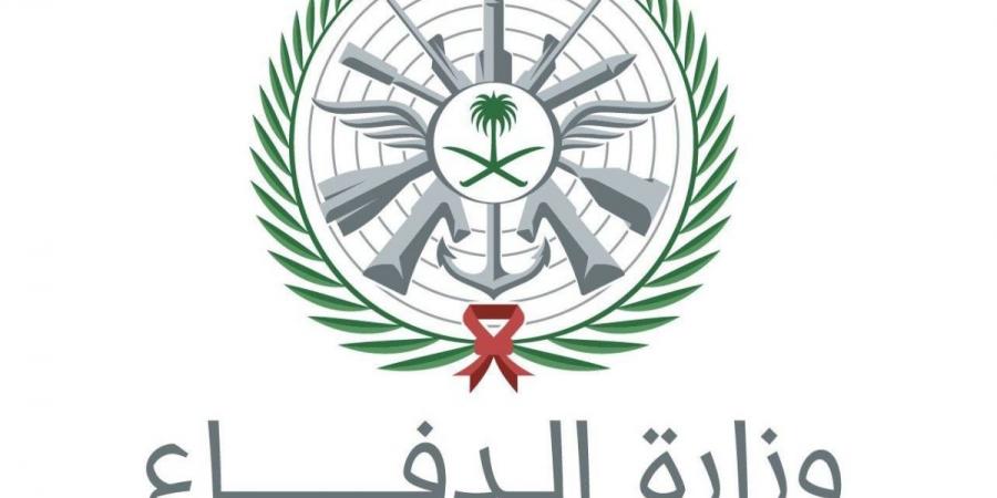 وزارة الدفاع: ما يتداول عن تعرض قاعدة الأمير سلطان الجوية بالخرج للاستهداف غير صحيح - ترند نيوز