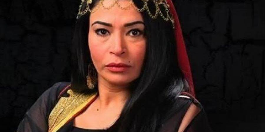 صفوة تكشف عن اسمها الحقيقي