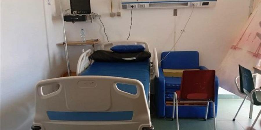 مدير برج العرب التعليمية بالإسكندرية يتابع جاهزية لجان الثانوية العامة