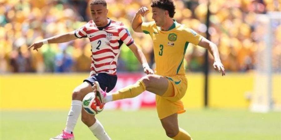 منتخب أمريكا ثاني المتأهلين لدور الـ 32 بالمونديال بعد تخطي أستراليا بهدفين