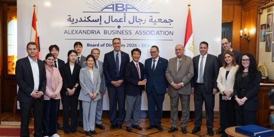 رجال أعمال الإسكندرية والسفارة الكورية تبحثان تعزيز الشراكات الاقتصادية والصناعية