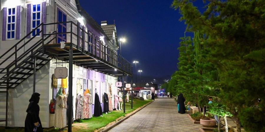 القرية الأوروبية في أبها.. تجربة عائلية بطابع أوروبي في قلب شارع الفن - ترند نيوز