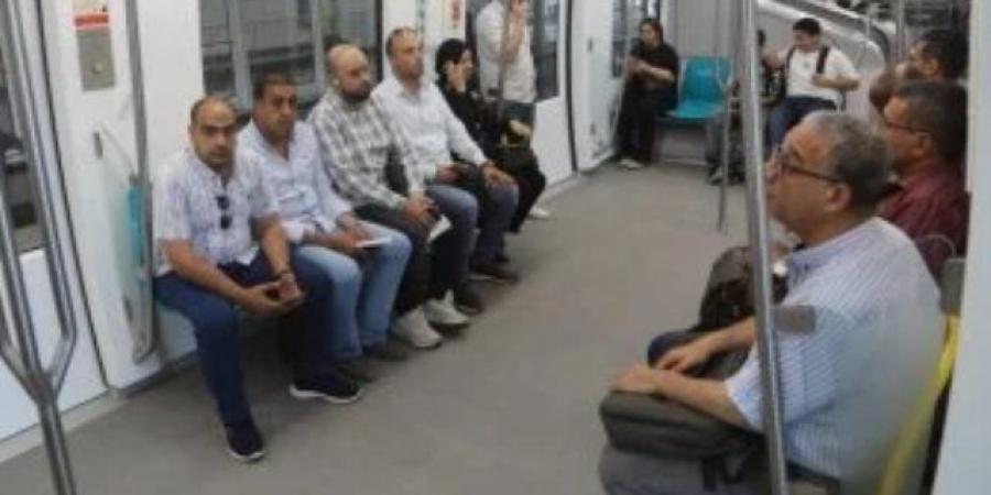 ​إقبال جماهيرى كبير على مونوريل شرق النيل فى ثالث أيام تشغيله بكامل طاقته