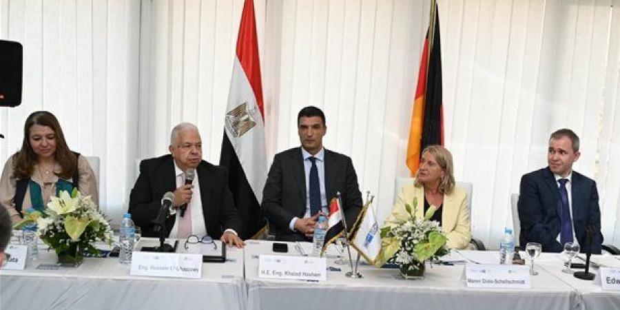 وزير الصناعة: مصر حريصة على الاستفادة من خبرات الشركات الألمانية في الطاقة الجديدة والمتجددة