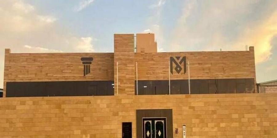عمومية "آل منيف" تقر زيادة رأس المال 50% بمنح أسهم مجانية