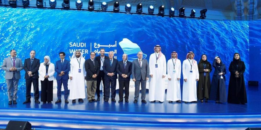 مرونة الموارد المائية والاستثمار والذكاء الاصطناعي لمواجهة تحديات المستقبل على طاولة «أسبوع المياه السعودي» - ترند نيوز