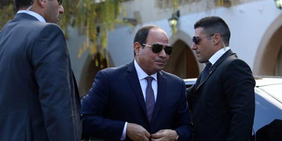 السيسي يصل إلى مقر القيادة الاستراتيجية بالعاصمة الجديدة
