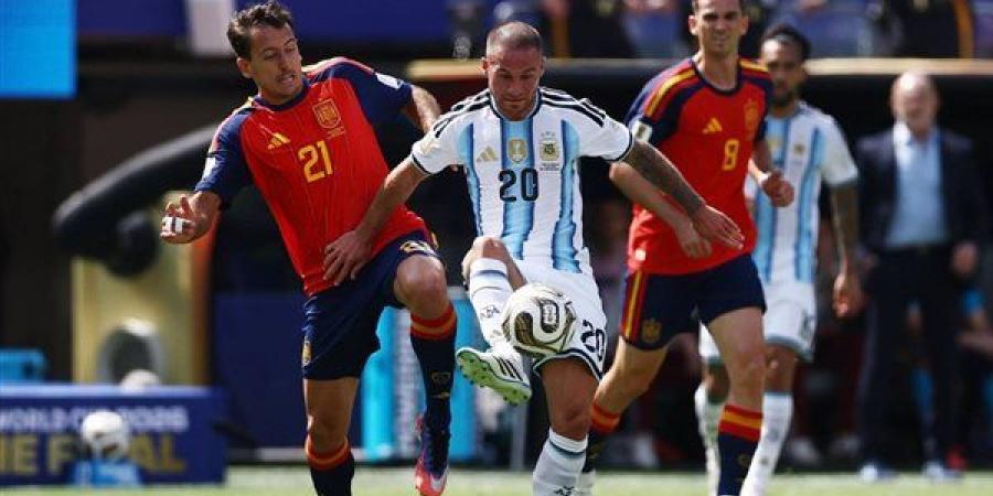 شوط أول سلبي بين الأرجنتين وإسبانيا في نهائي كأس العالم (صور)