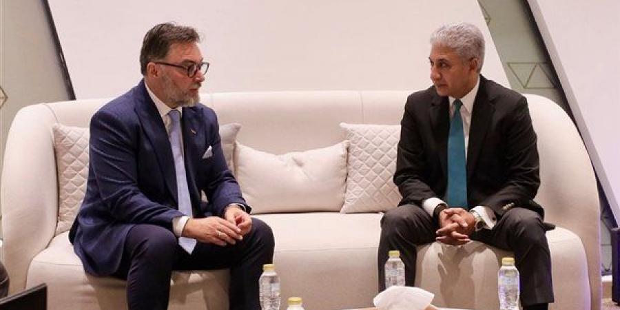 وزير السياحة يؤكد حرص مصر علي تعزيز التعاون السياحي مع البوسنة والهرسك