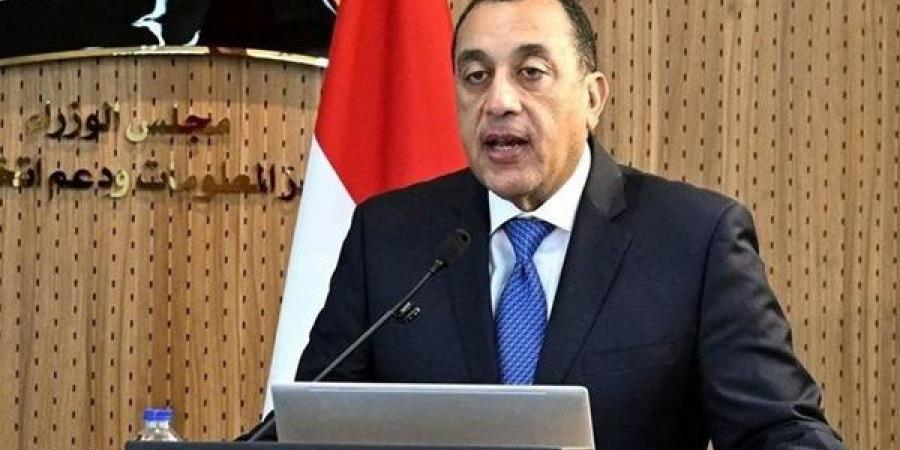 مدبولي: تعاملنا باحترافية مع حادث سفينة التغويز والأجهزة الأمنية تحلل بقايا المسيرة لتحديد مصدرها
