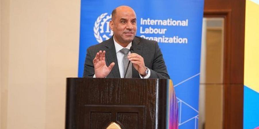قانون جديد وخطة تنفيذية.. وزير العمل يكشف خطوات تنظيم العمالة المنزلية