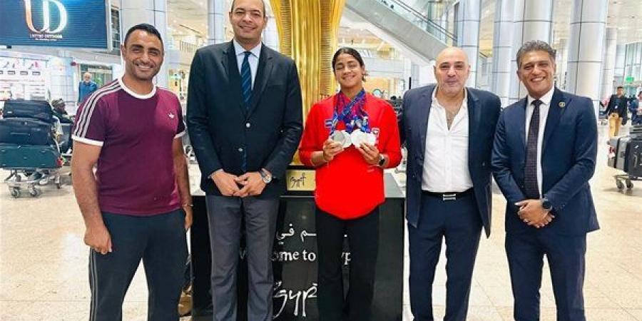 وزارة الشباب والرياضة تستقبل فريدة أبو هاشم بعد إنجازها العالمي بالصين