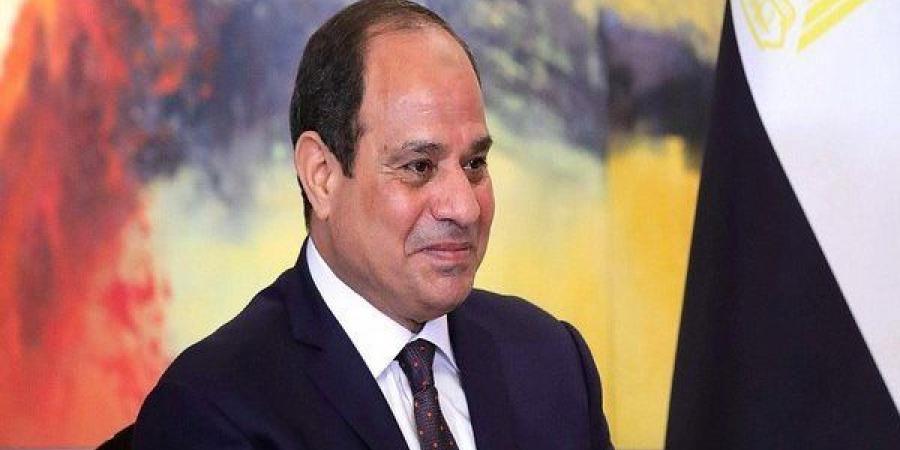 السيسي ونظيره القبرصي يلتقطان صورة تذكارية بمعرض العلمين للطيران والفضاء