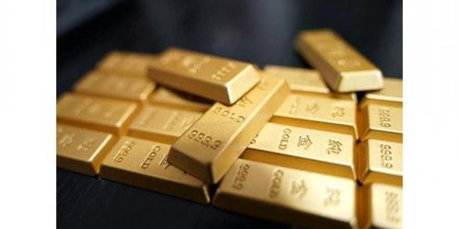 الذهب يتراجع وسط ترقب مسار الفائدة